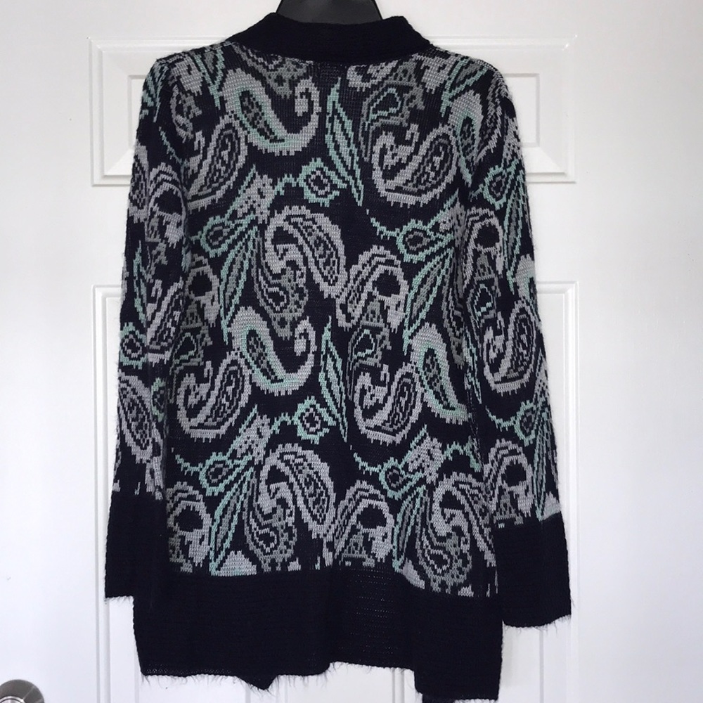 Sweater - Picture 2 of 2